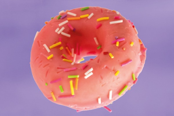 Donut glacé produit sucré ultra transformé